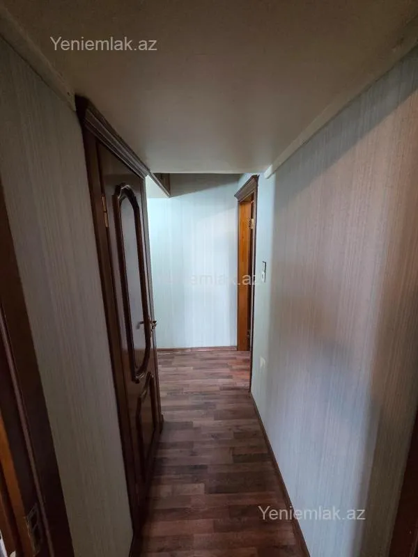 Satılır 2 otaqlı köhnə tikili 50 m²