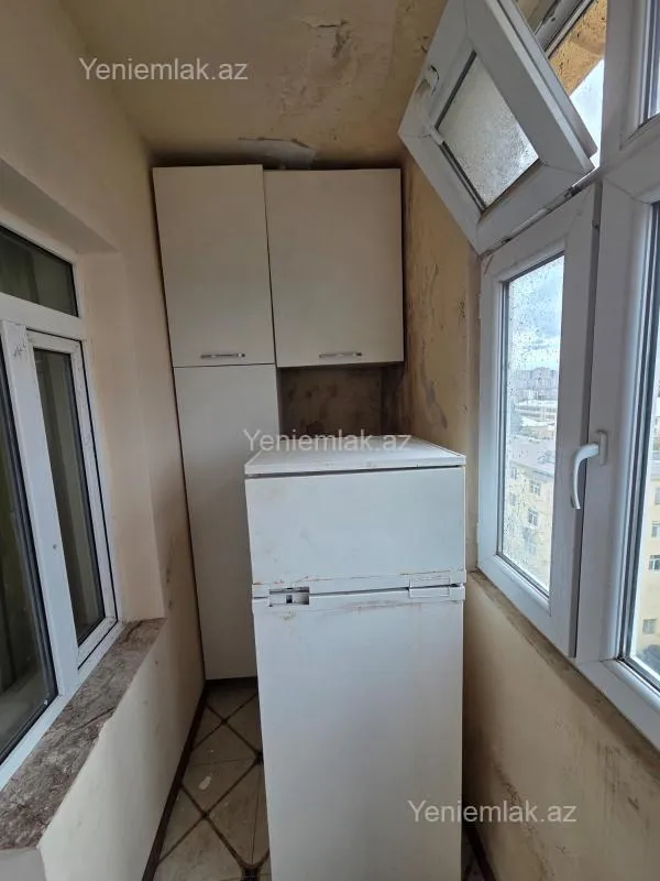 Satılır 2 otaqlı köhnə tikili 50 m²