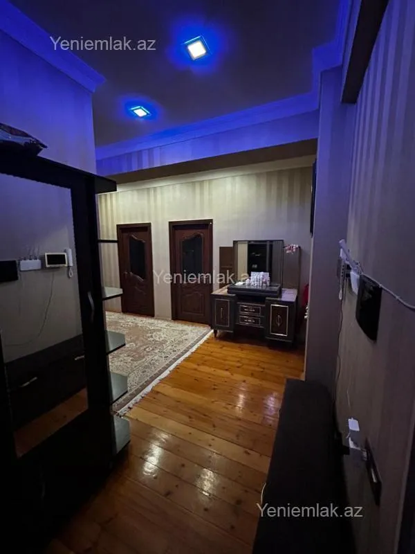 Satılır 3 otaqlı yeni tikili 126 m²