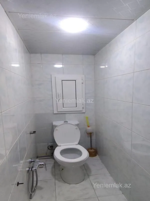 Satılır 2 otaqlı köhnə tikili 60 m²