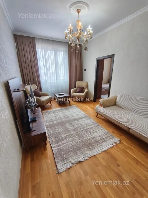 Satılır 3 otaqlı yeni tikili 70 m²