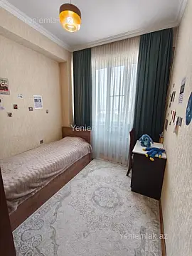 Satılır 3 otaqlı yeni tikili 70 m²