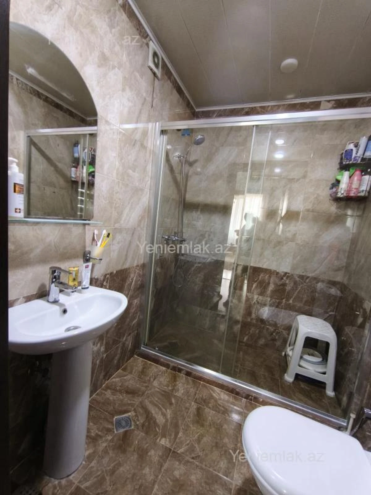 Satılır 3 otaqlı yeni tikili 70 m²