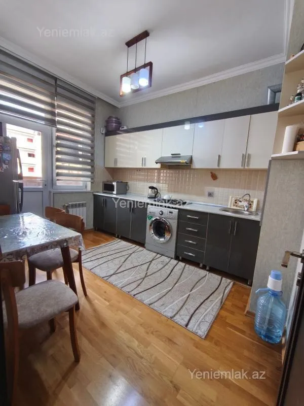 Satılır 3 otaqlı yeni tikili 70 m²