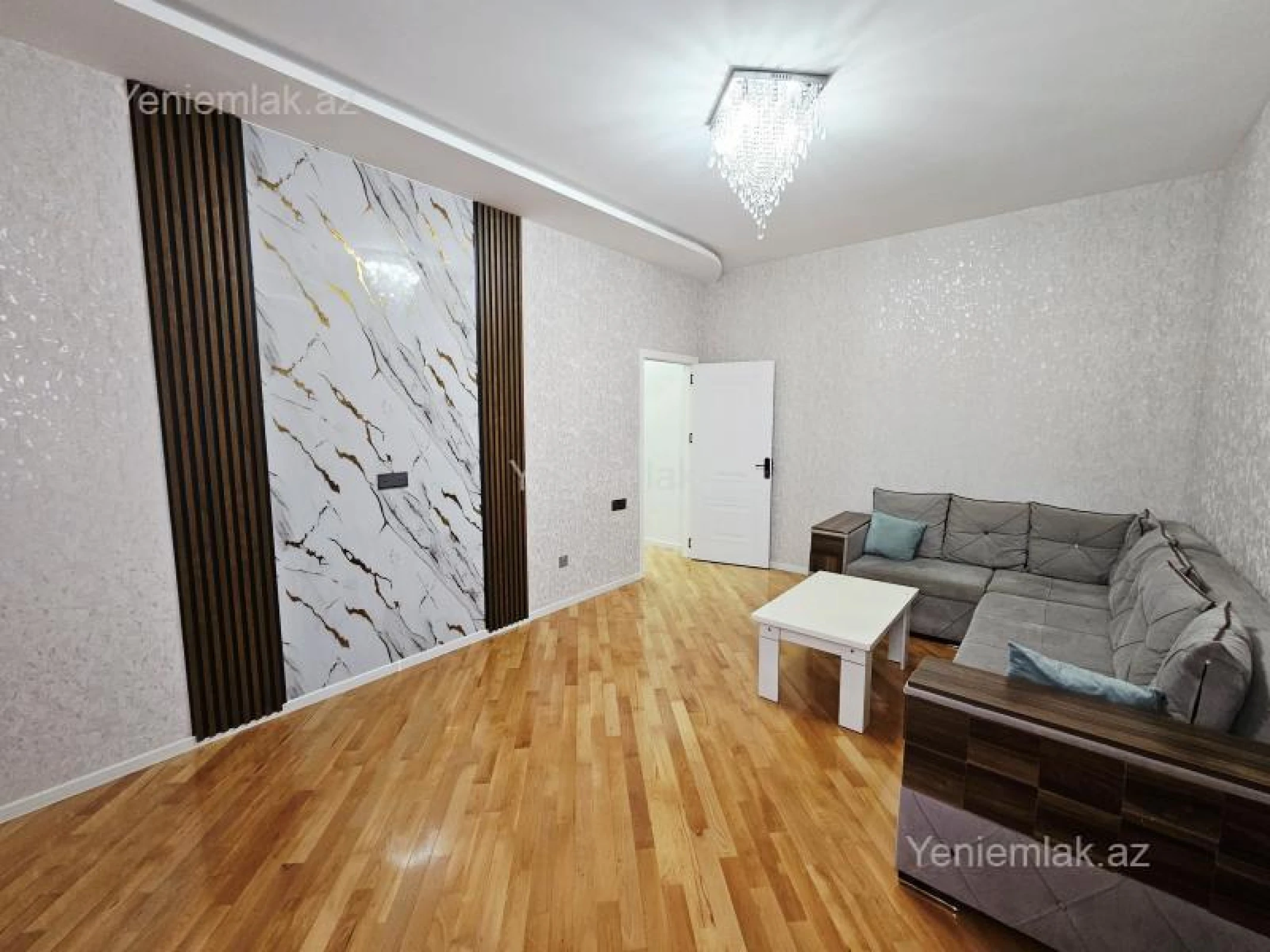 Satılır 2 otaqlı yeni tikili 60 m²