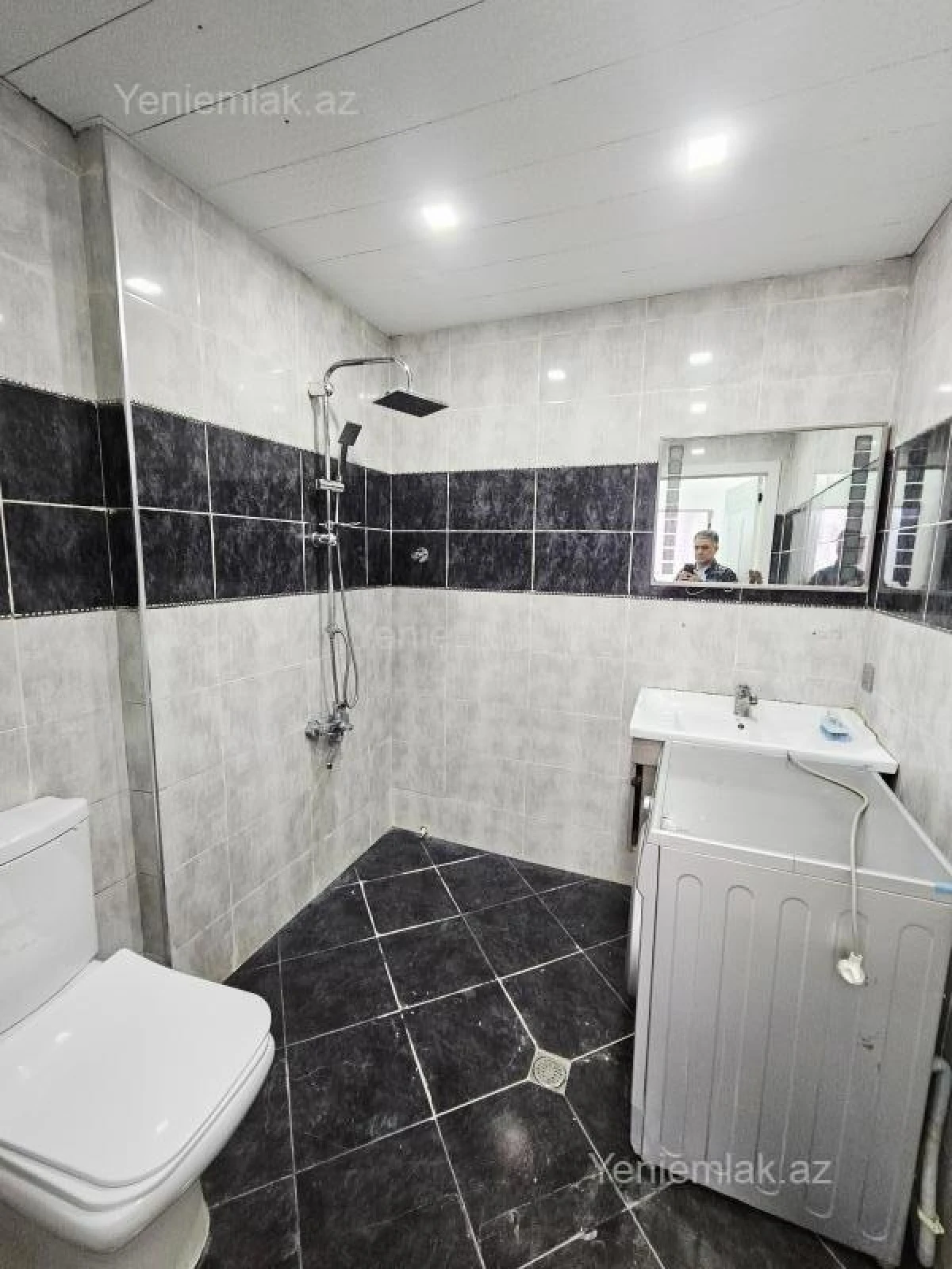 Satılır 2 otaqlı yeni tikili 60 m²