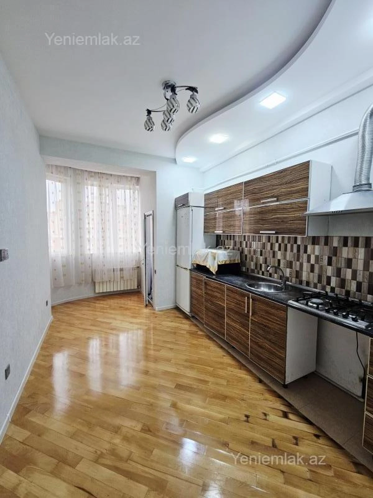 Satılır 2 otaqlı yeni tikili 60 m²