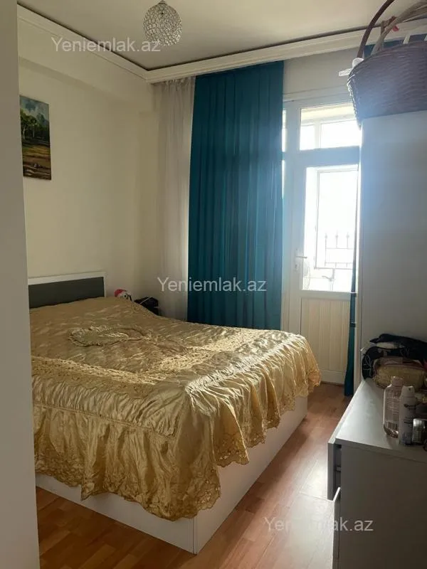 Satılır 2 otaqlı yeni tikili 65 m²