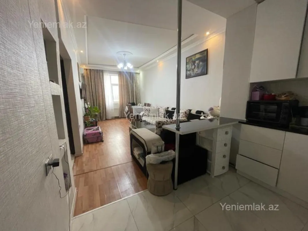 Satılır 2 otaqlı yeni tikili 65 m²