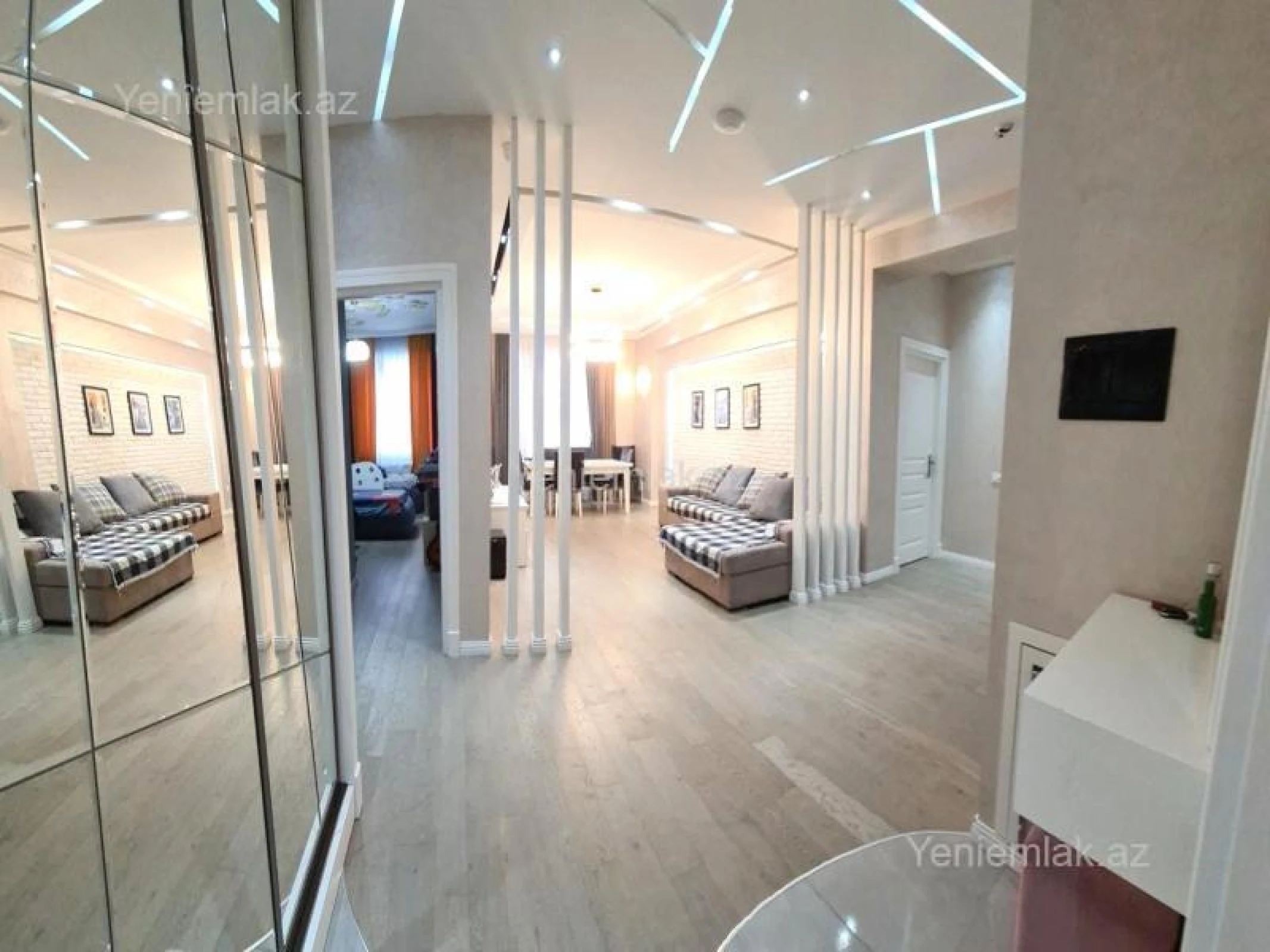 Satılır 3 otaqlı yeni tikili 120 m²