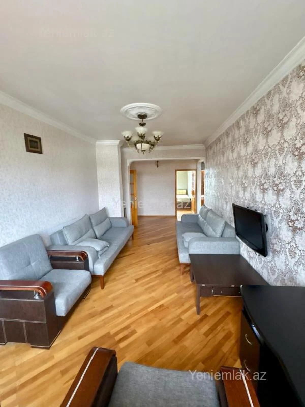 Satılır 5 otaqlı köhnə tikili 125 m²