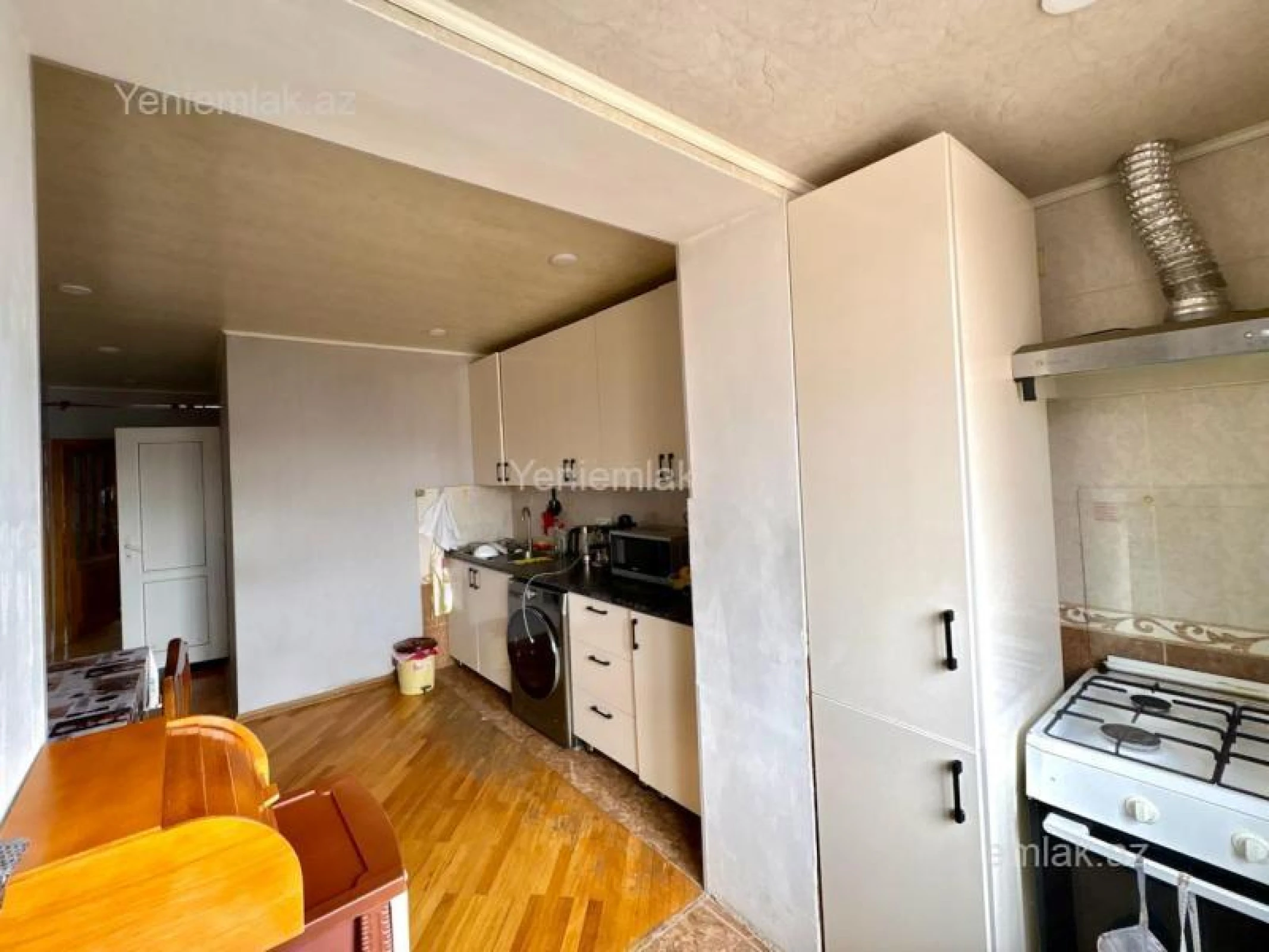 Satılır 5 otaqlı köhnə tikili 125 m²