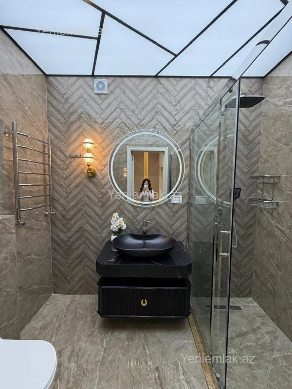 Satılır 3 otaqlı yeni tikili 127 m²