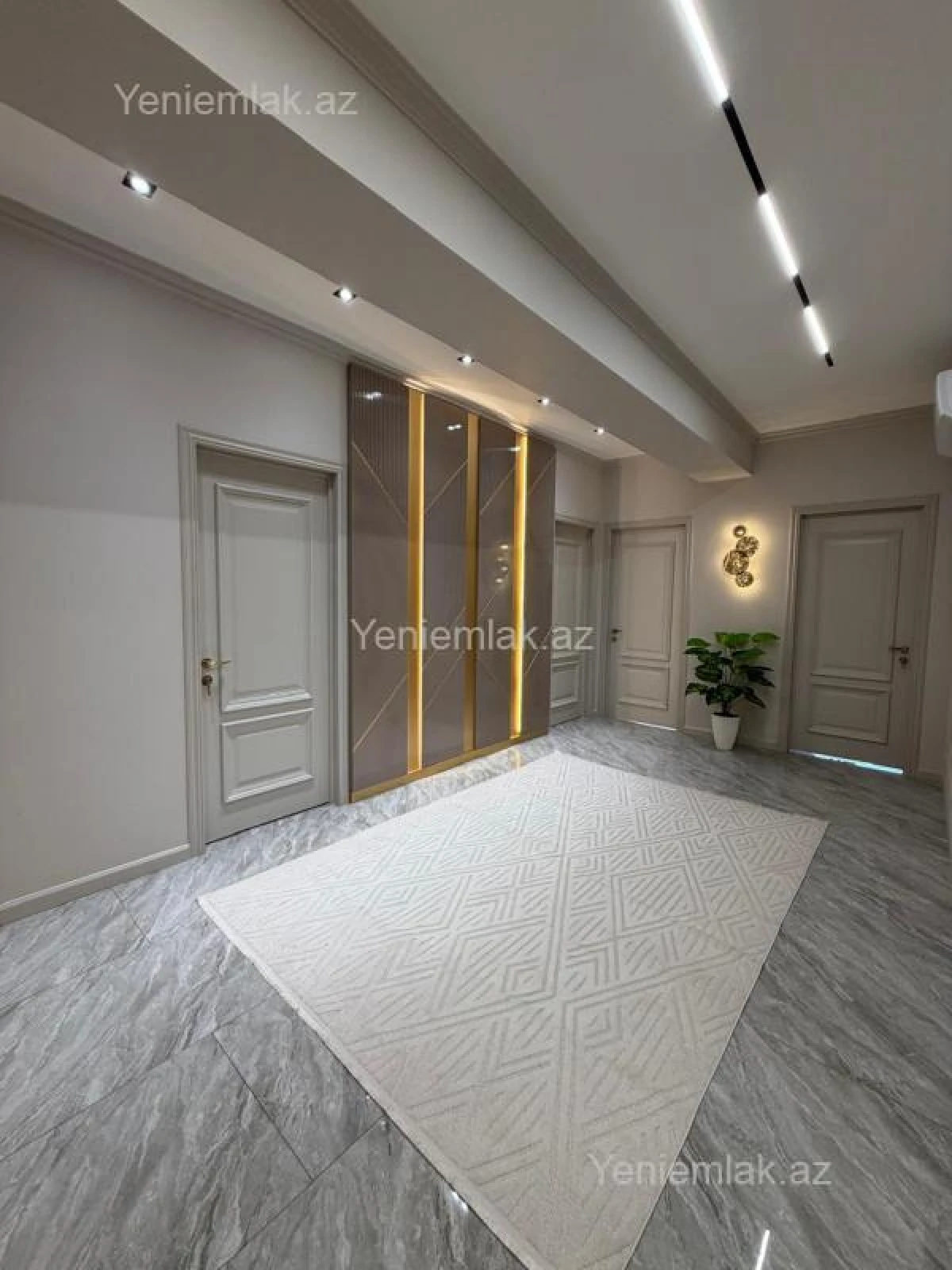 Satılır 3 otaqlı yeni tikili 127 m²