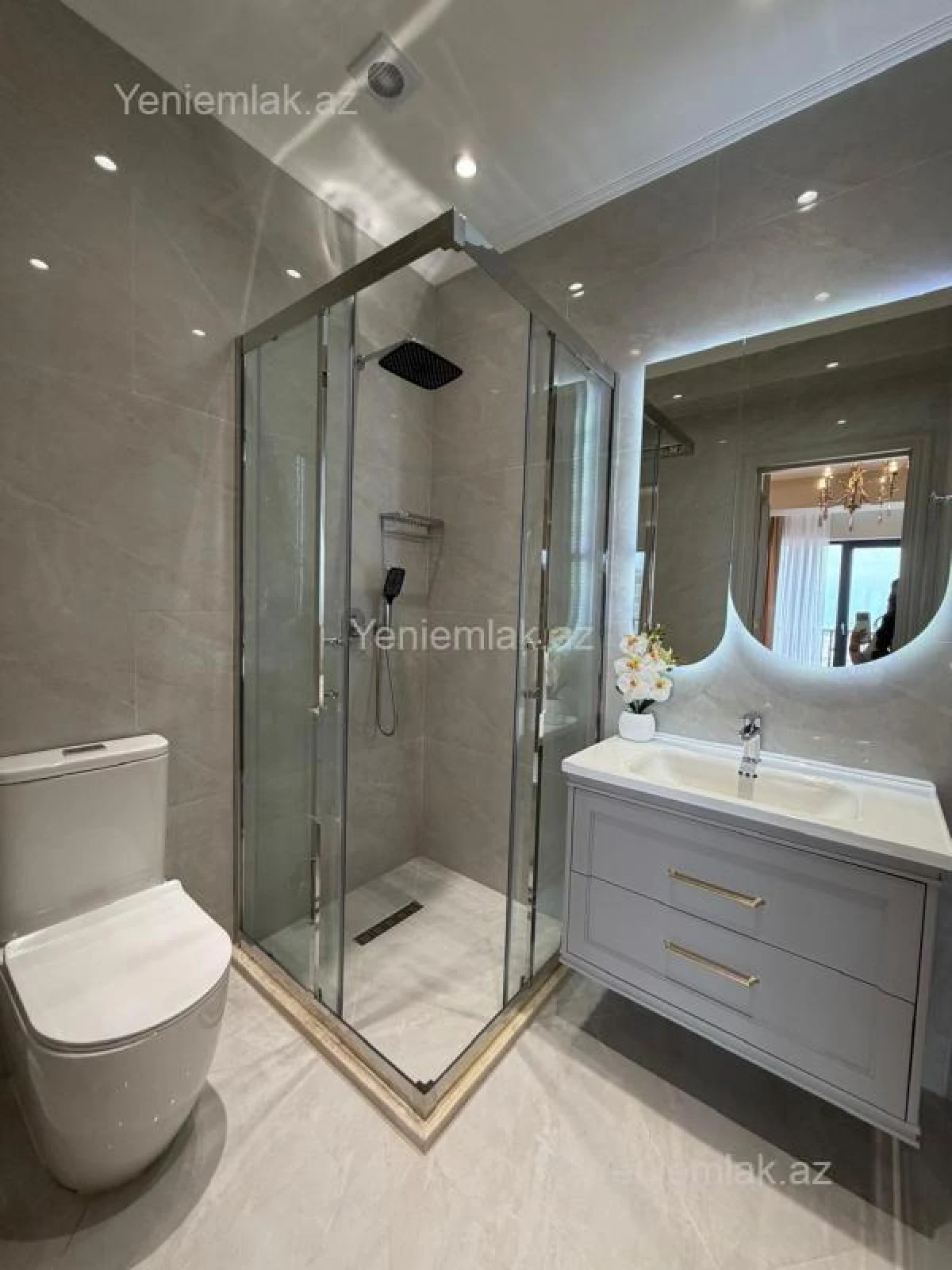 Satılır 3 otaqlı yeni tikili 127 m²