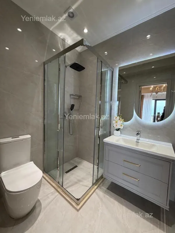 Satılır 3 otaqlı yeni tikili 127 m²