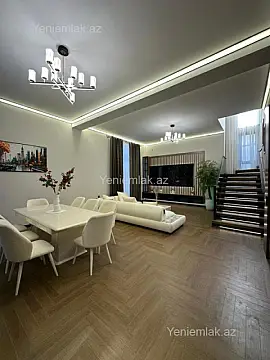 Satılır 5 otaqlı həyət evi 240 m²