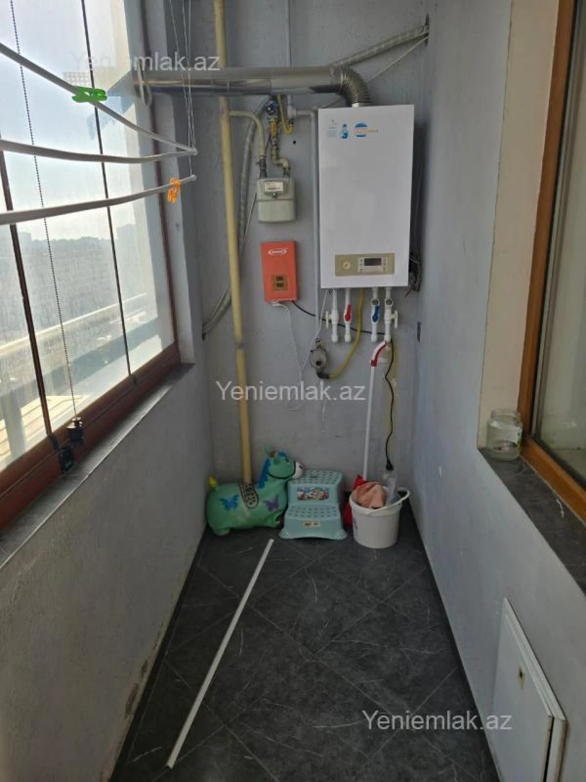 Satılır 2 otaqlı yeni tikili 68 m²