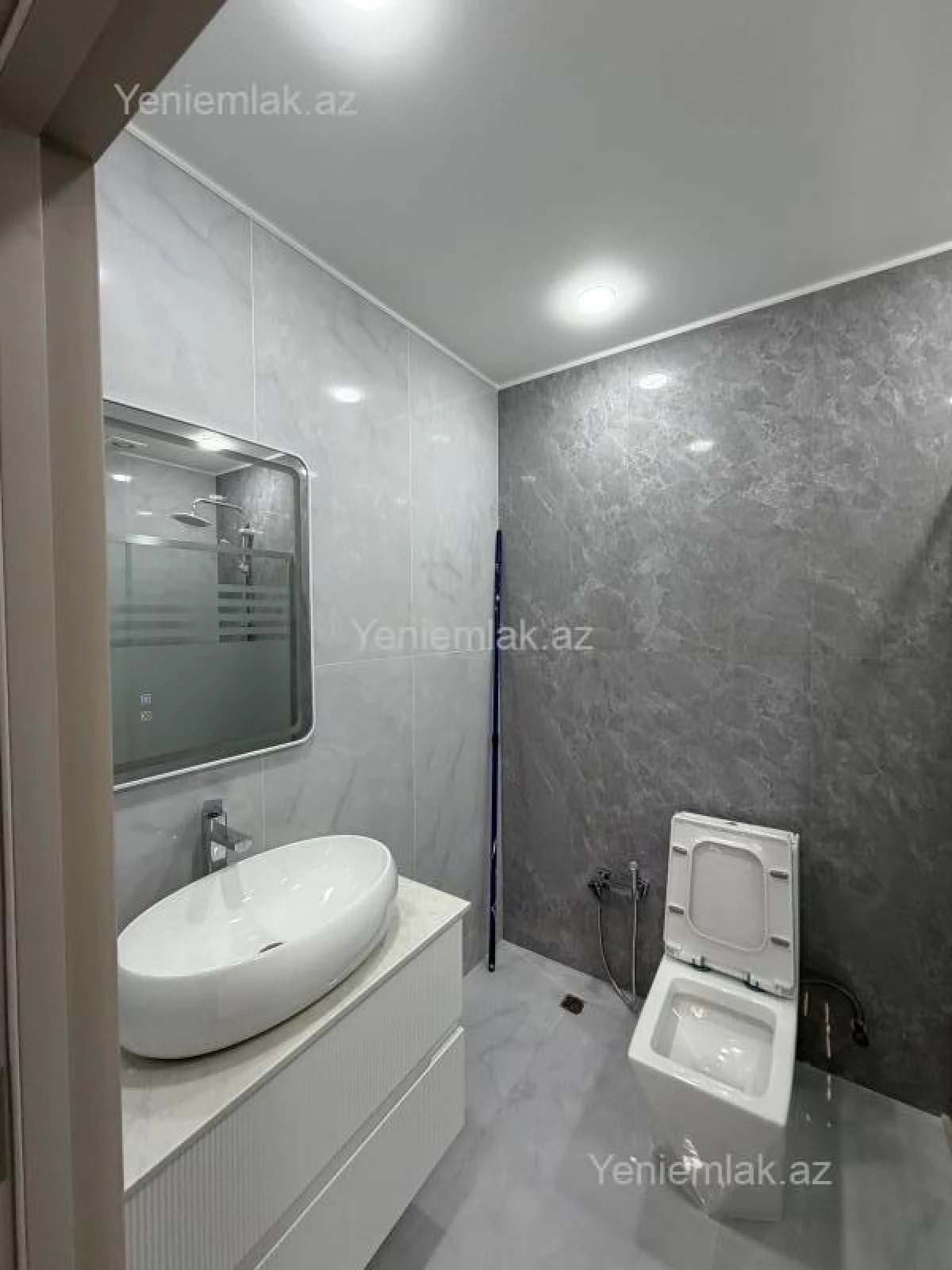 Satılır 2 otaqlı yeni tikili 57 m²