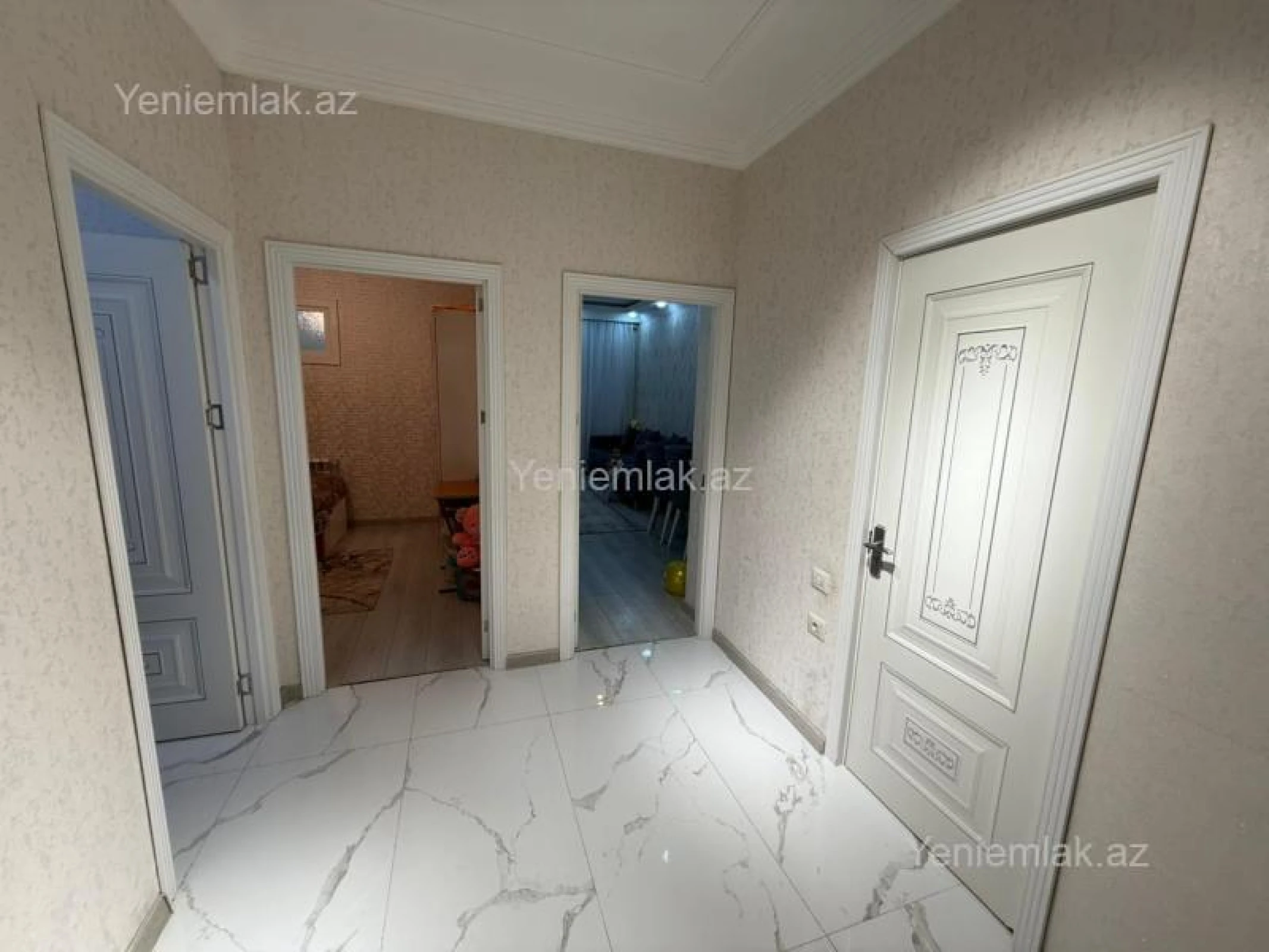 Satılır 3 otaqlı yeni tikili 70 m²