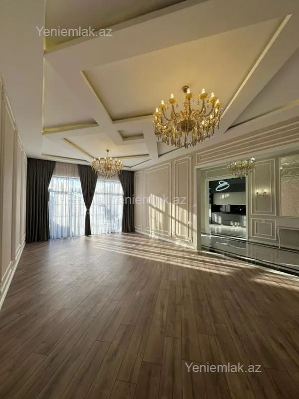 Satılır 5 otaqlı həyət evi 240 m²