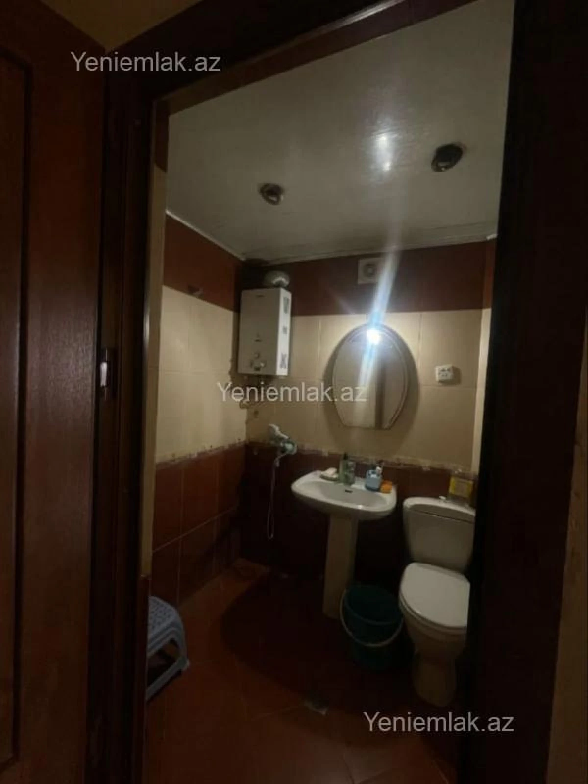 Satılır 3 otaqlı köhnə tikili 70 m²