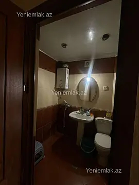 Satılır 3 otaqlı köhnə tikili 70 m²