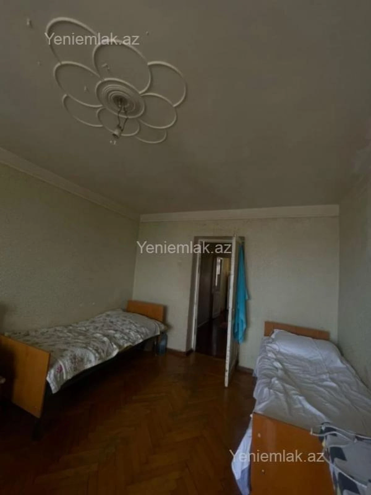 Satılır 3 otaqlı köhnə tikili 70 m²