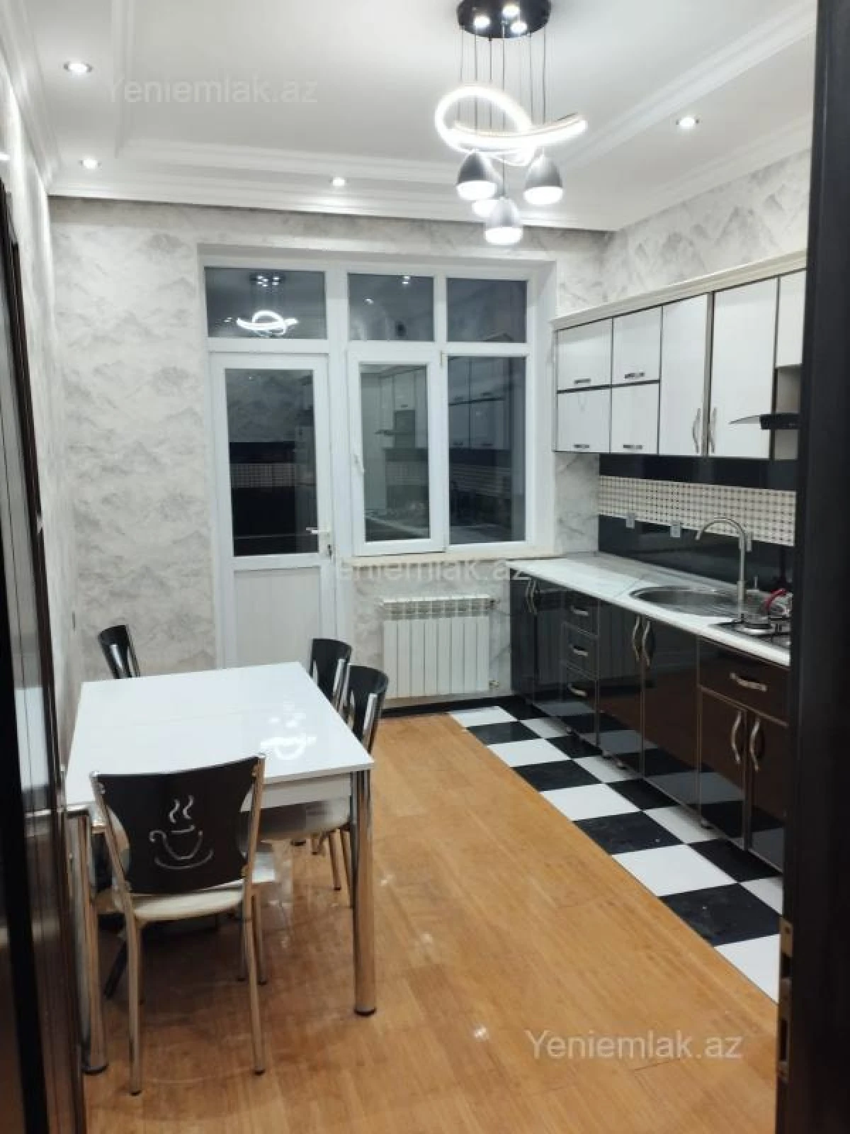 Satılır 3 otaqlı yeni tikili 117 m²