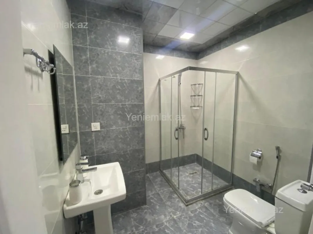 Satılır 3 otaqlı yeni tikili 126 m²