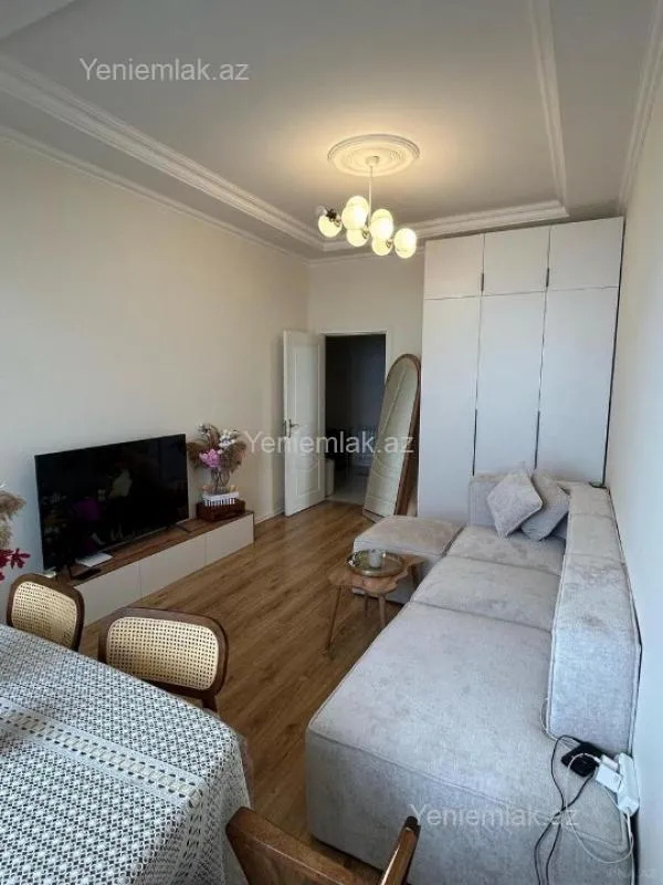 Satılır 2 otaqlı yeni tikili 58 m²