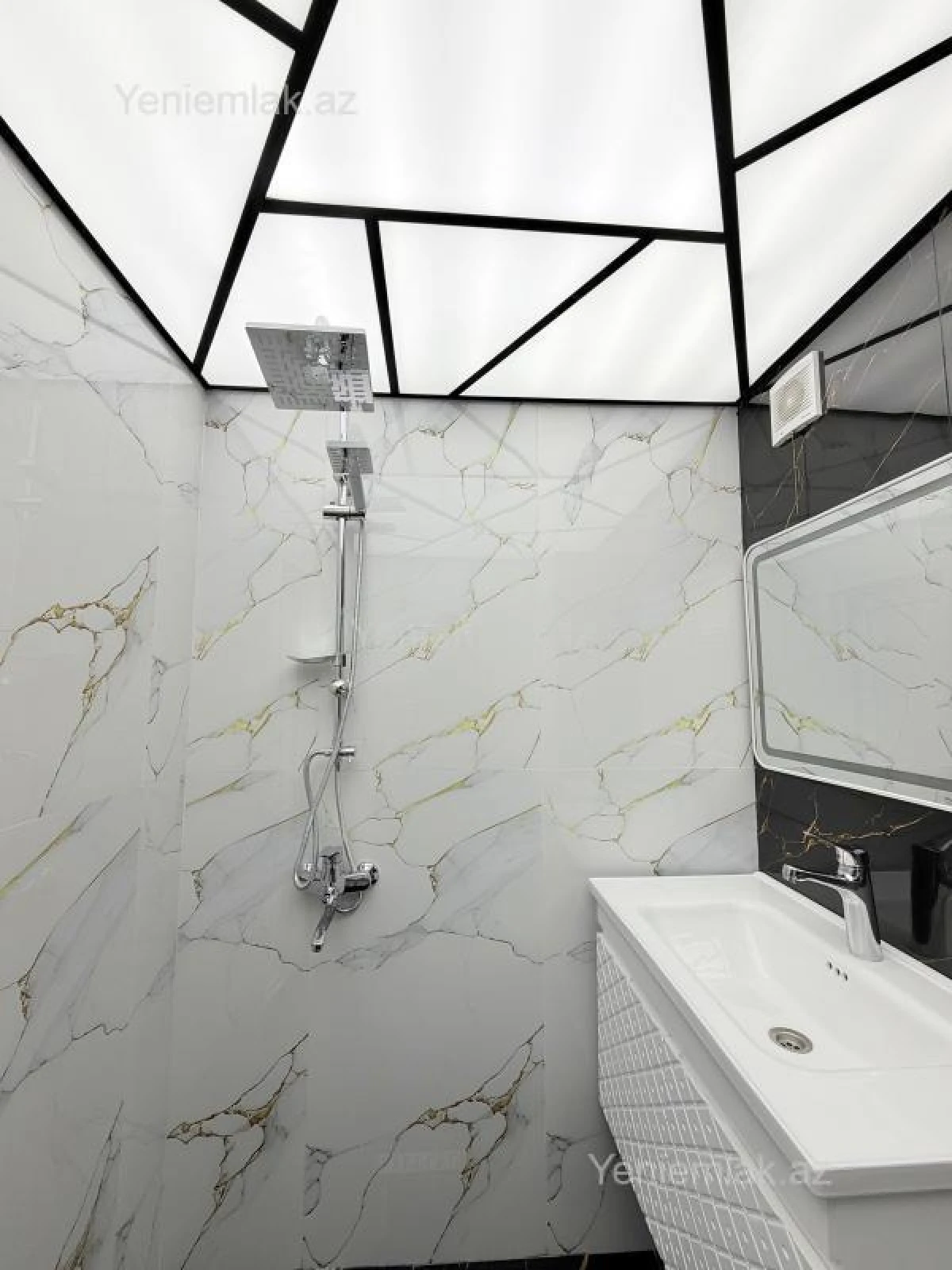 Satılır 3 otaqlı köhnə tikili 62 m²