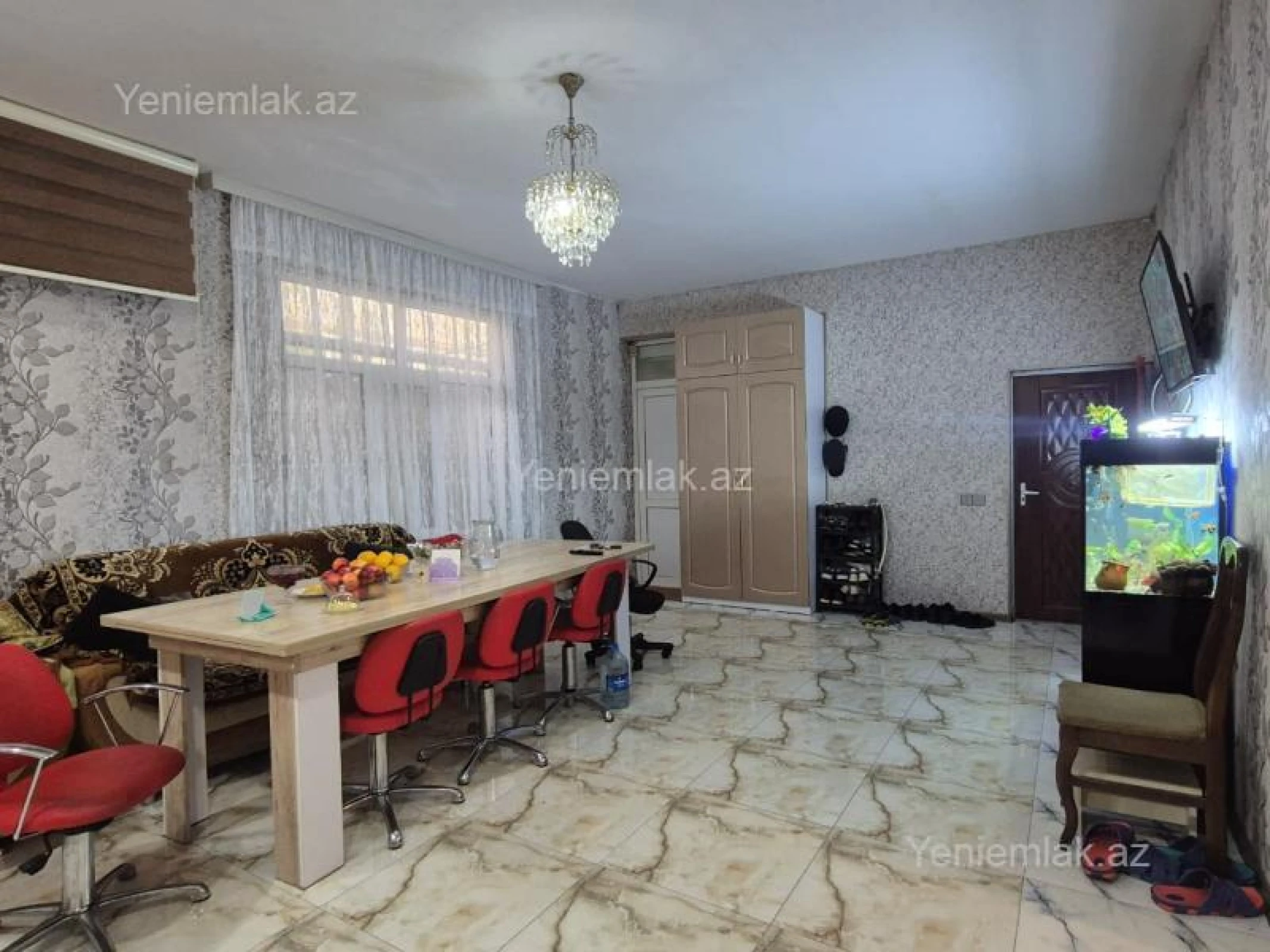 Satılır 5 otaqlı həyət evi 130 m²