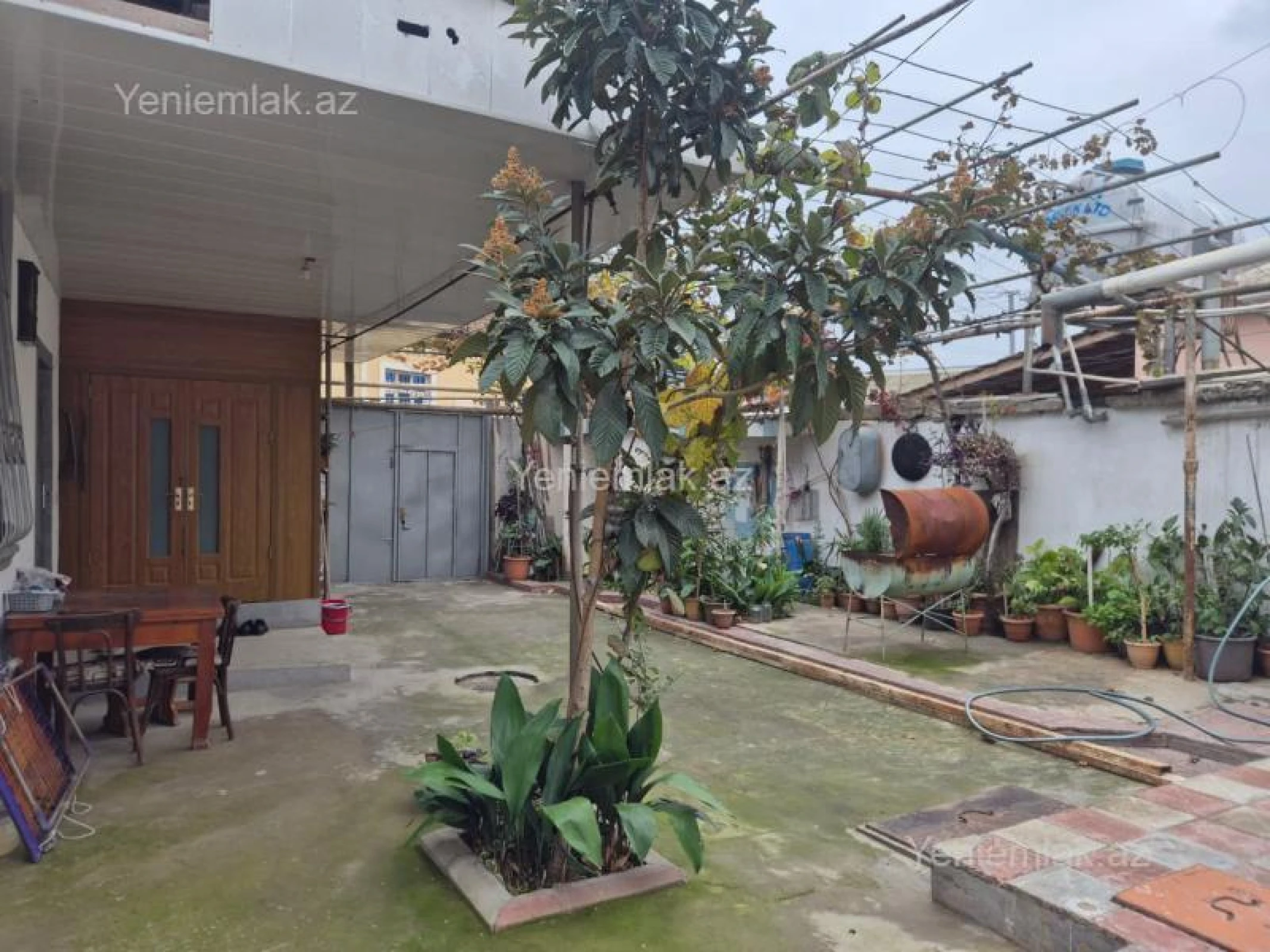 Satılır 5 otaqlı həyət evi 130 m²