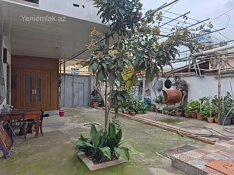 Satılır 5 otaqlı həyət evi 130 m²
