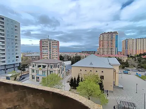 Satılır 3 otaqlı yeni tikili 117.7 m²
