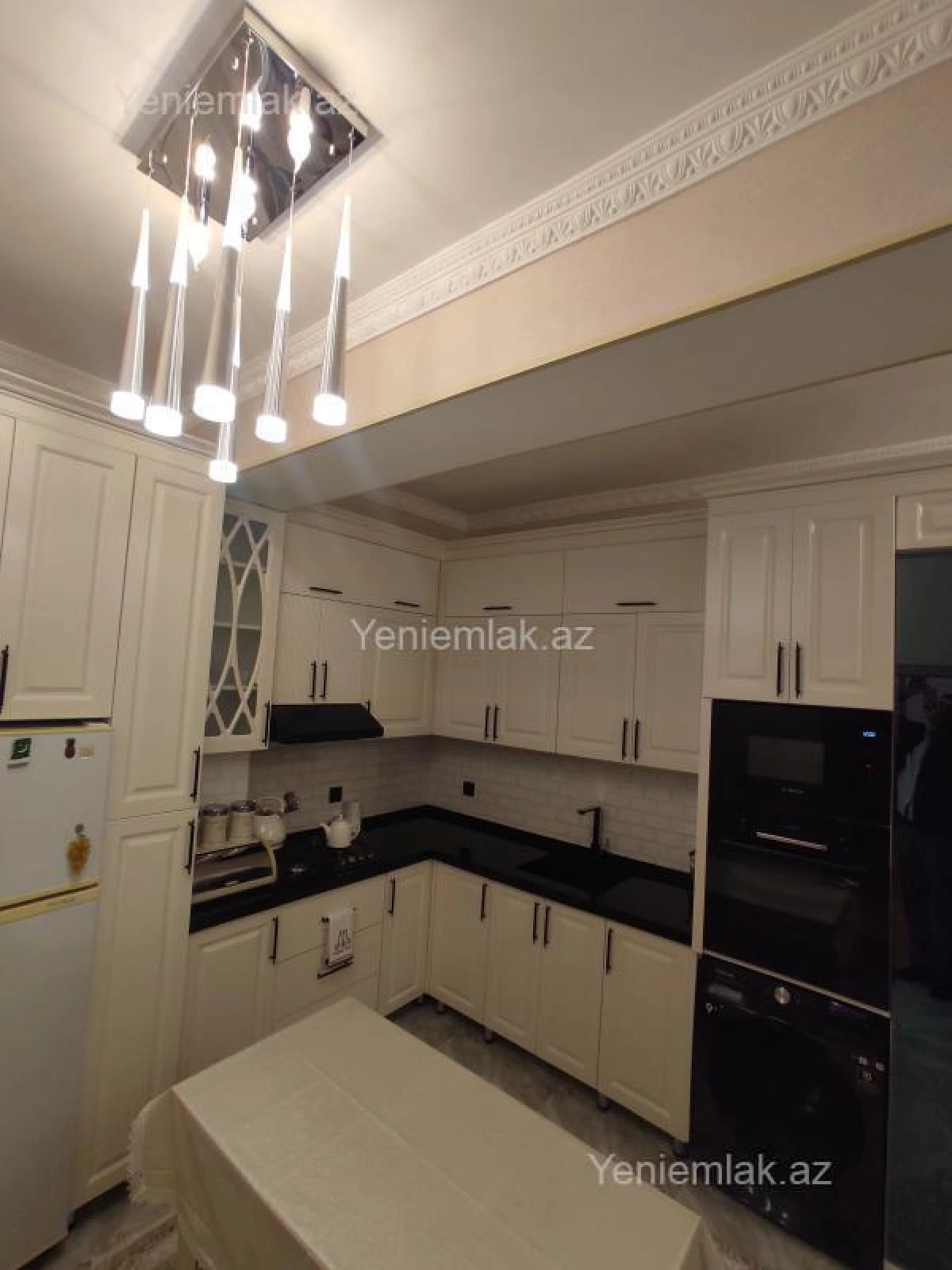 Satılır 2 otaqlı yeni tikili 53 m²