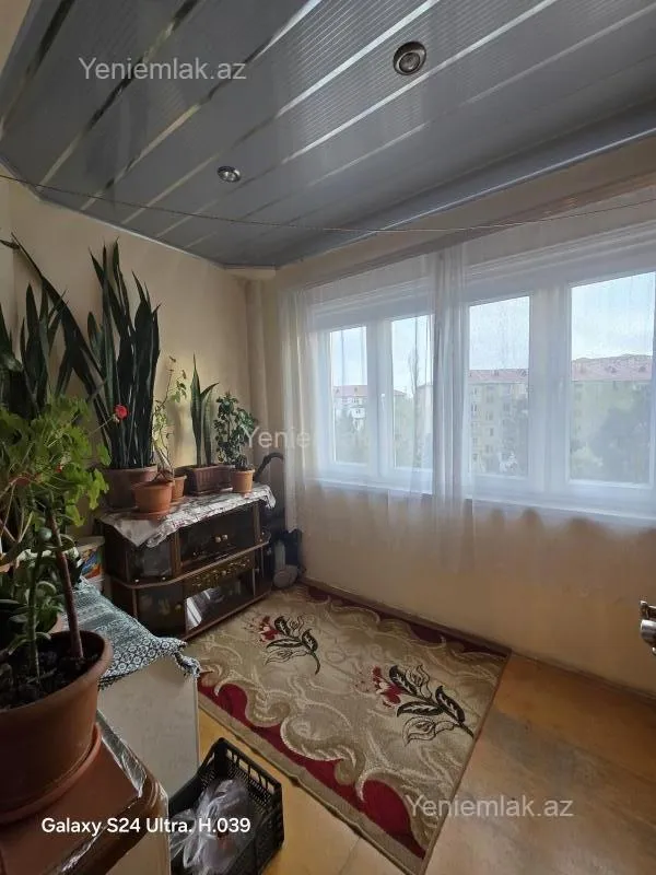 Satılır 2 otaqlı köhnə tikili 48 m²