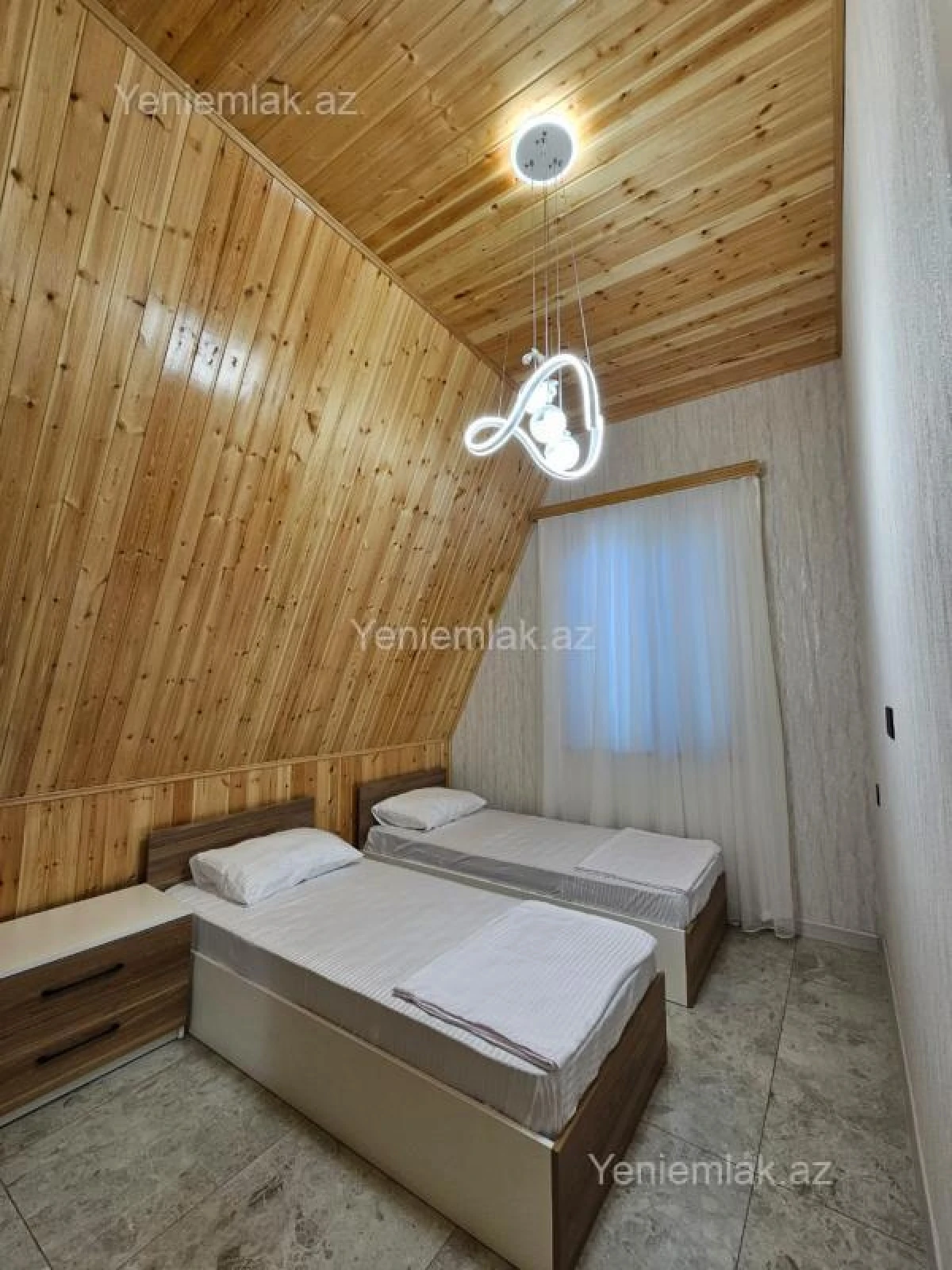 Satılır 5 otaqlı həyət evi 145 m²