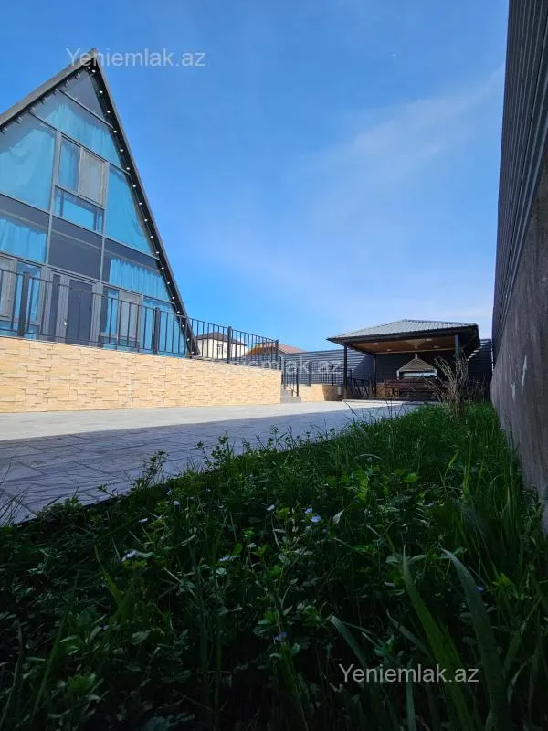 Satılır 5 otaqlı həyət evi 145 m²