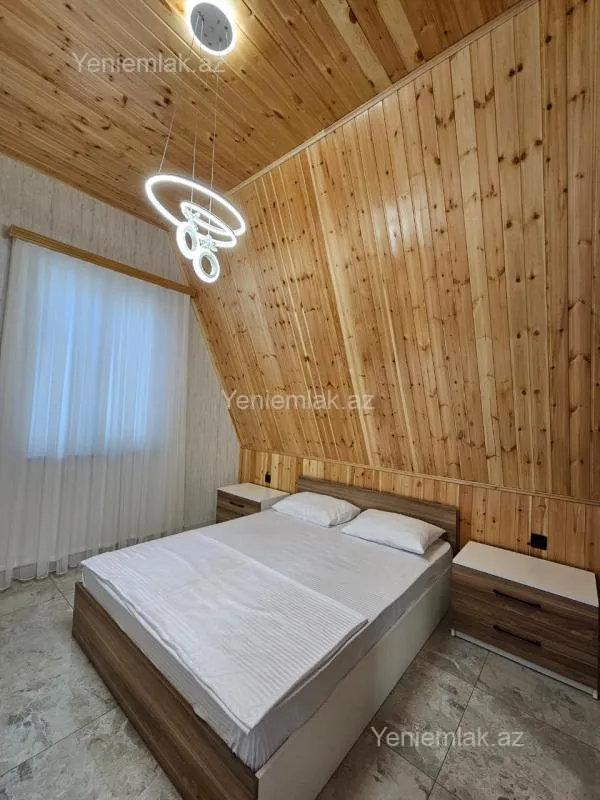 Satılır 5 otaqlı həyət evi 145 m²