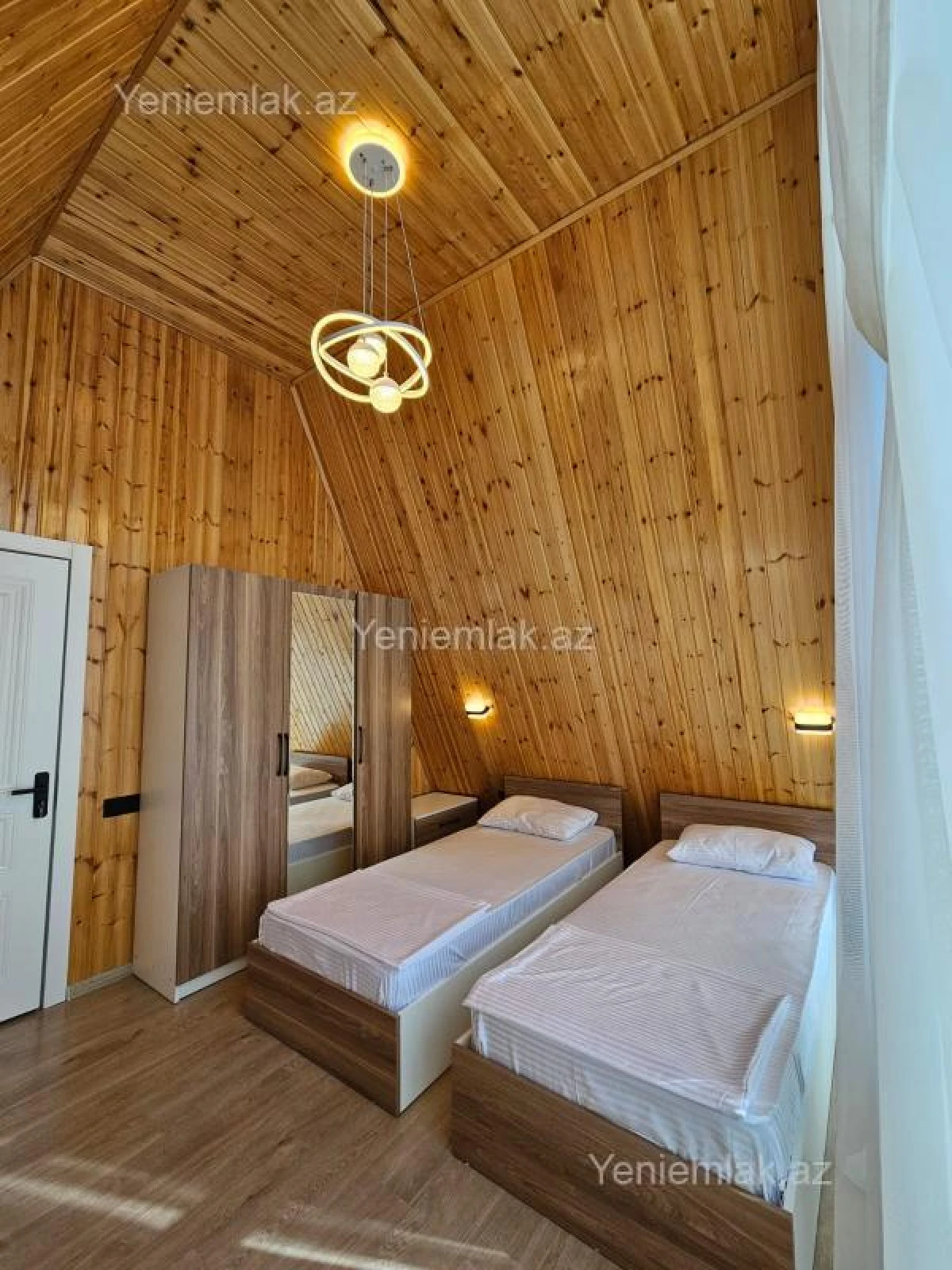 Satılır 5 otaqlı həyət evi 145 m²