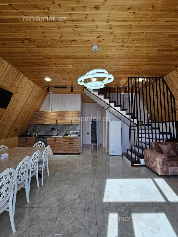 Satılır 5 otaqlı həyət evi 145 m²