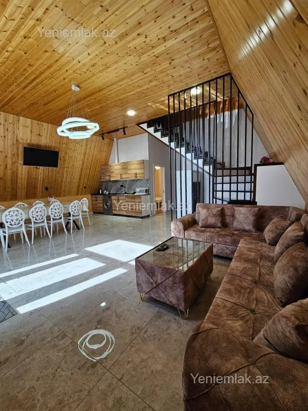 Satılır 5 otaqlı həyət evi 145 m²