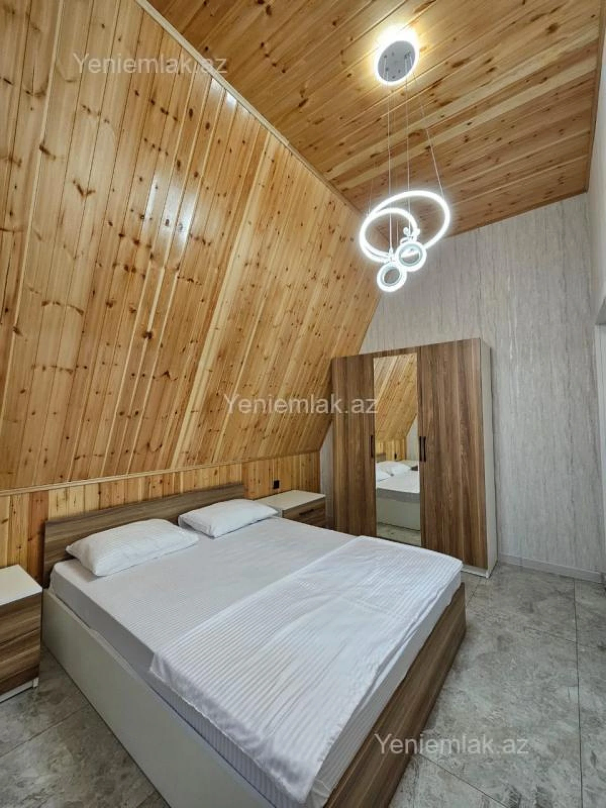 Satılır 5 otaqlı həyət evi 145 m²