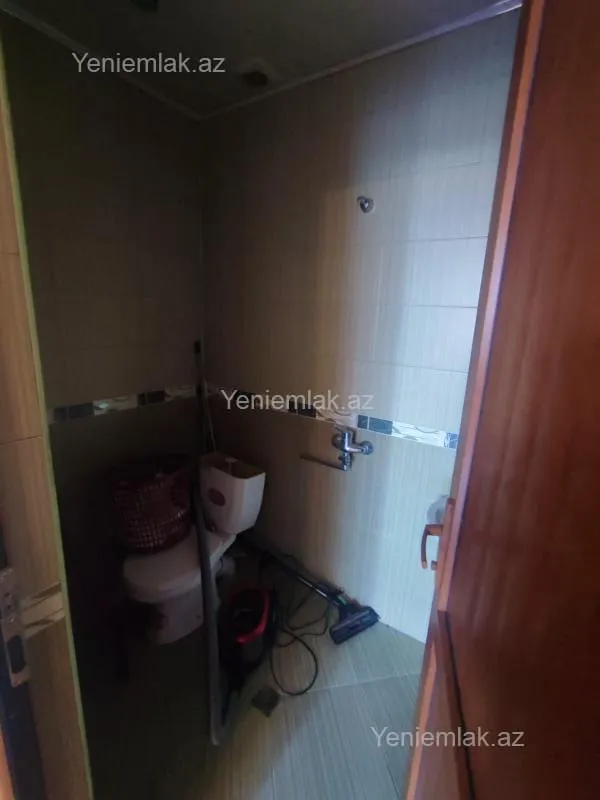 Satılır 3 otaqlı yeni tikili 120 m²