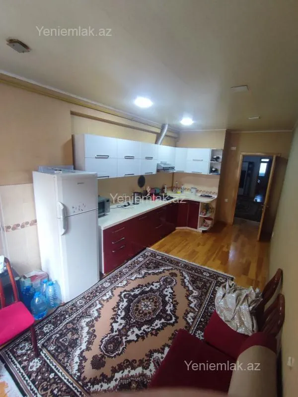 Satılır 3 otaqlı yeni tikili 120 m²