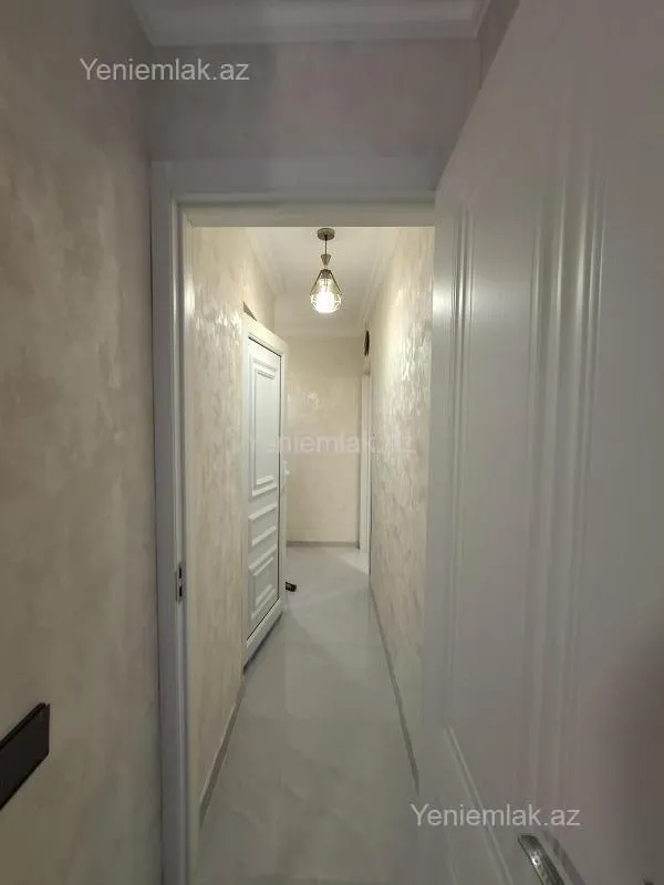 Satılır 2 otaqlı köhnə tikili 50 m²
