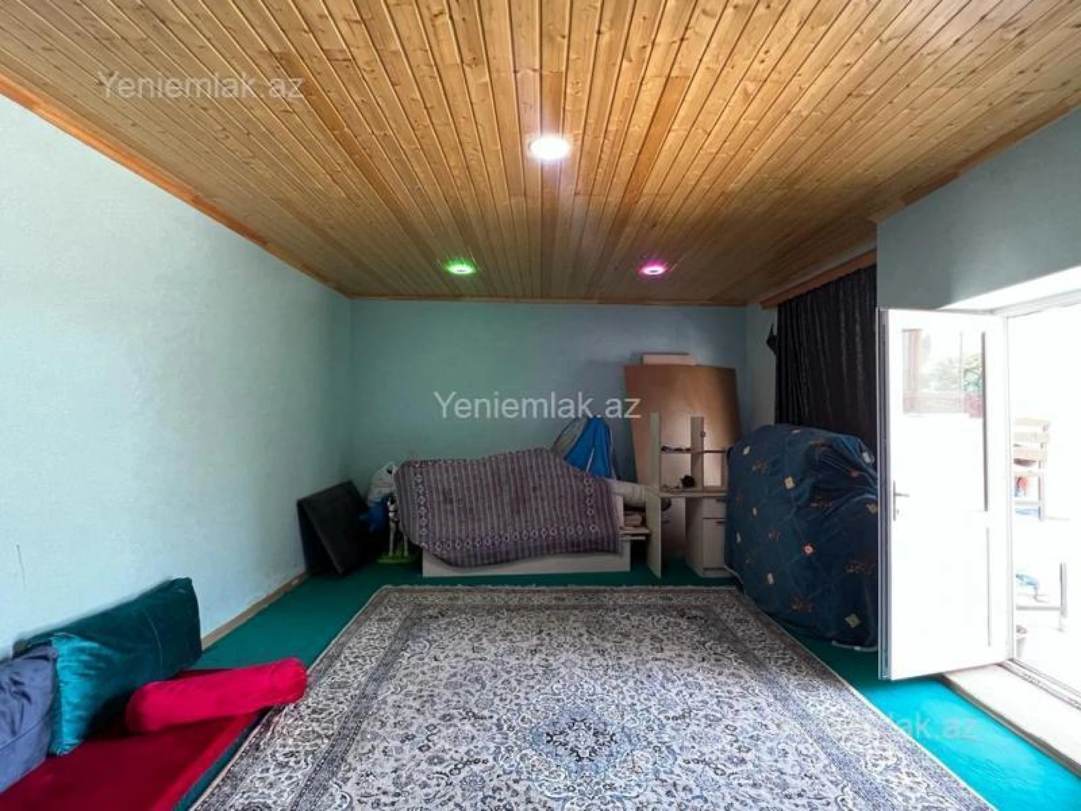 Satılır 5 otaqlı həyət evi 140 m²