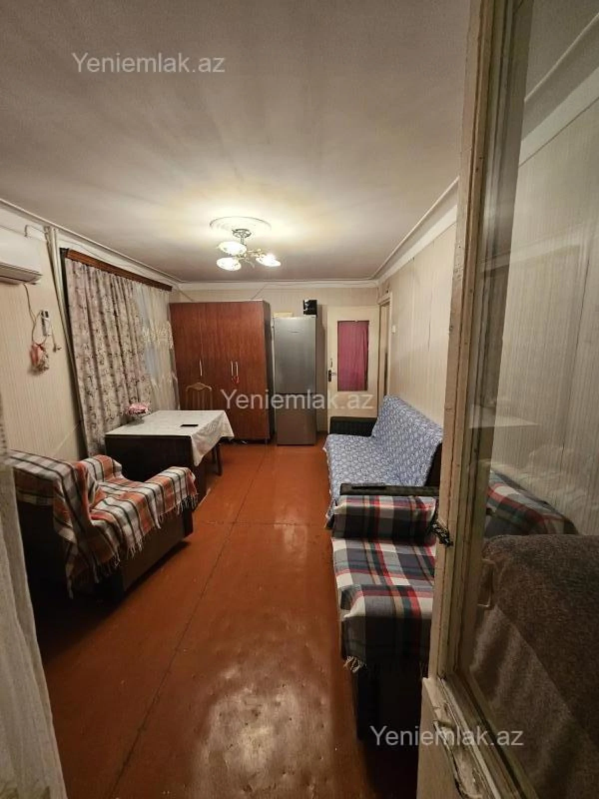 Satılır 1 otaqlı köhnə tikili 33 m²